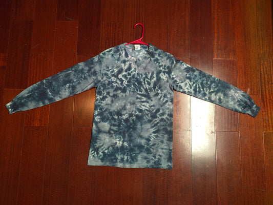 Small Black and Grey Long Sleeve Scrunch!