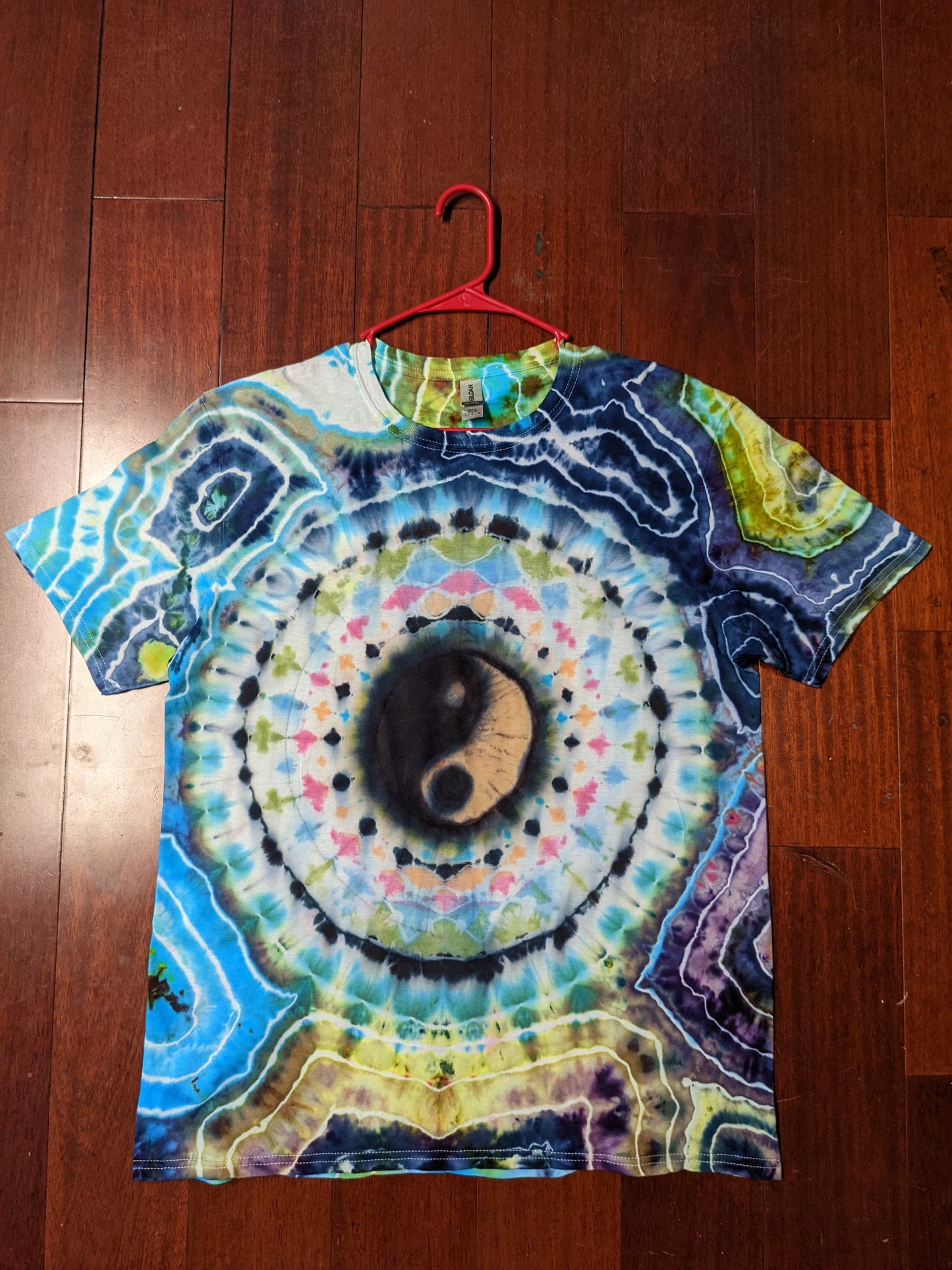 Large Triple Tech YinDala Short sleeve!