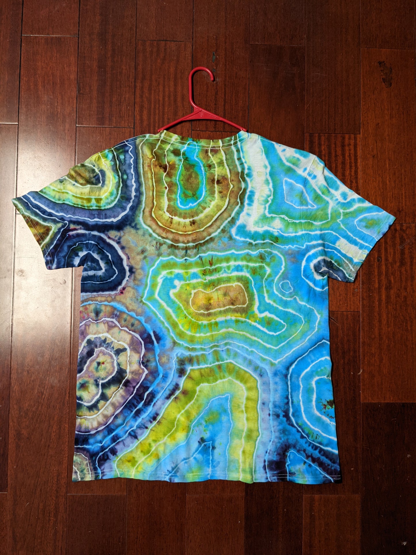 Large Triple Tech YinDala Short sleeve!