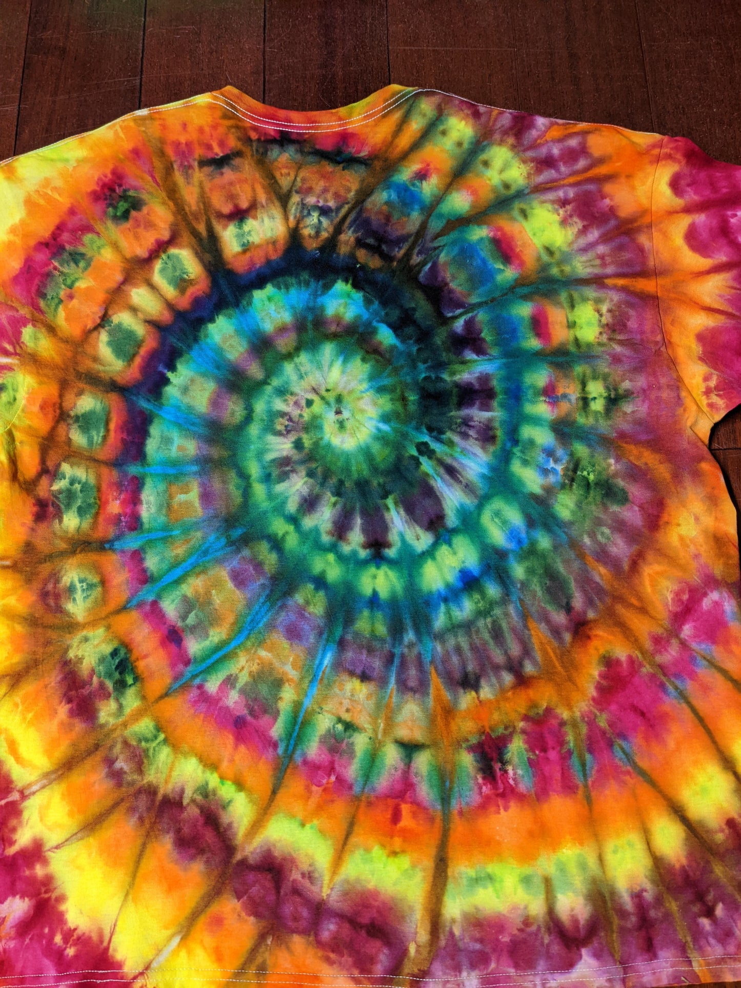 2 XL SPONGEBOB "THE WASH" STYLE TIEDYE!