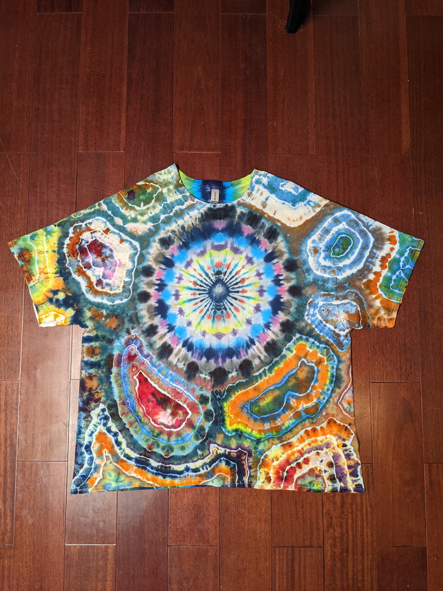 Size 3 XL Mandala, Geode, Spine Tiedye!