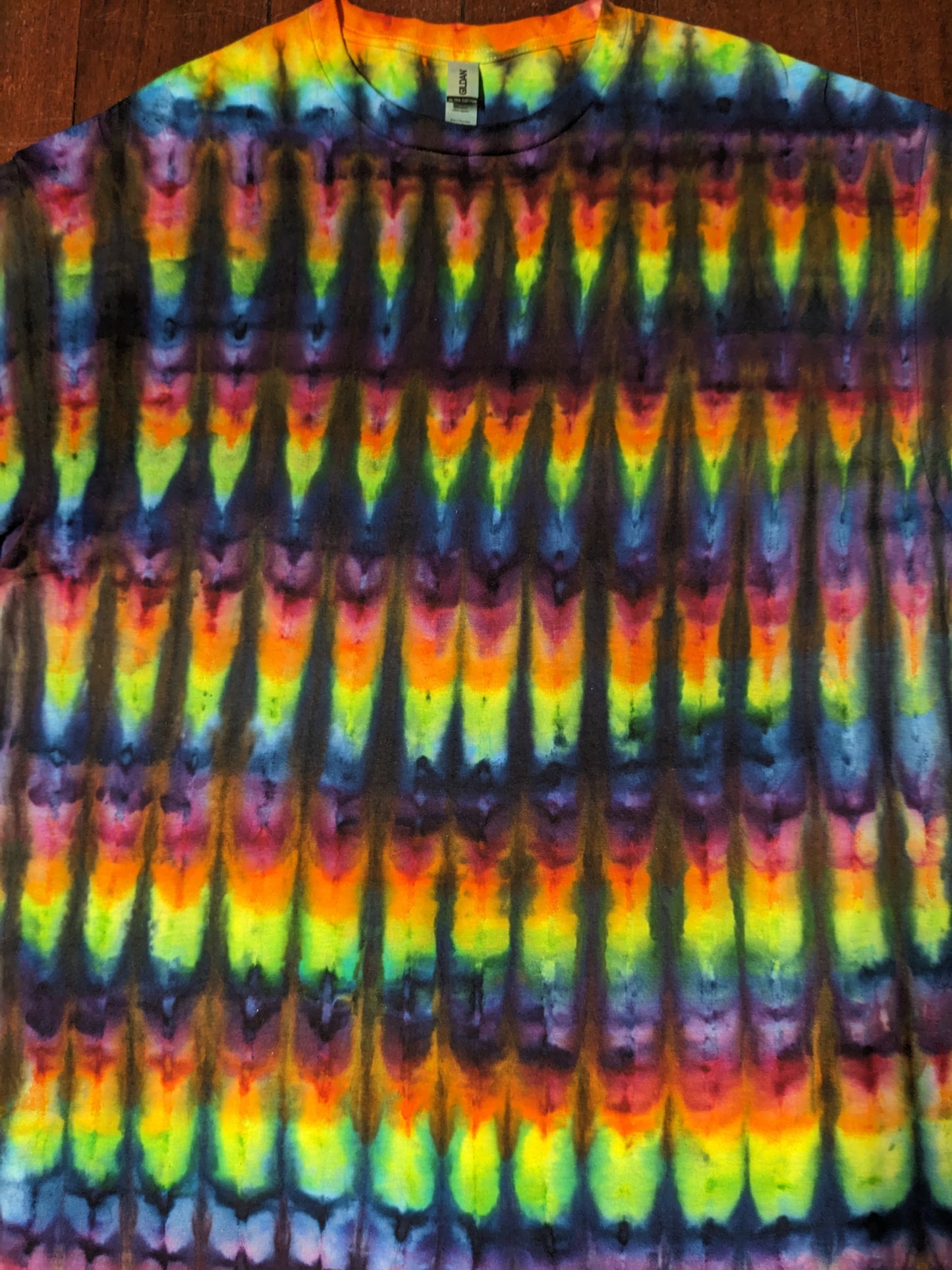 Ice Dye Rainbow gradient Short sleeve in Extra Large