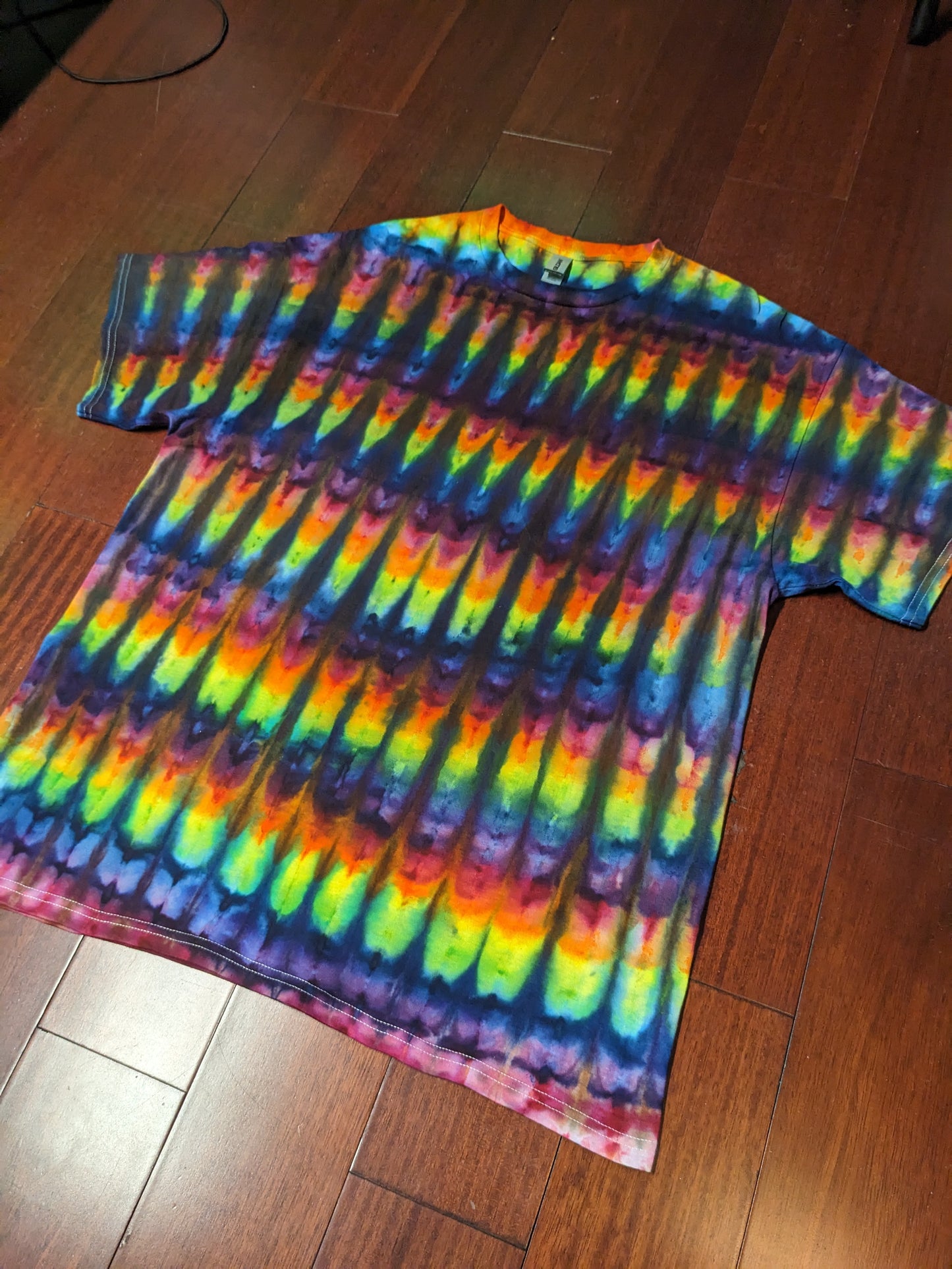 Ice Dye Rainbow gradient Short sleeve in Extra Large